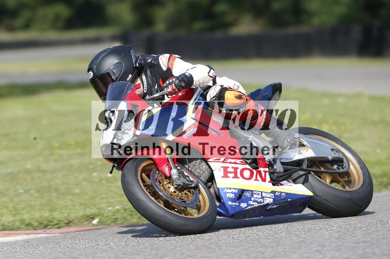 /45 10.08.2025 Plüss Moto Sport ADR/Einsteiger/730